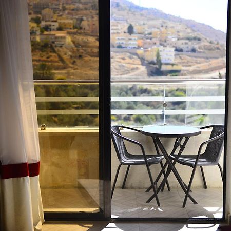 Petra Corner Hotel מראה חיצוני תמונה