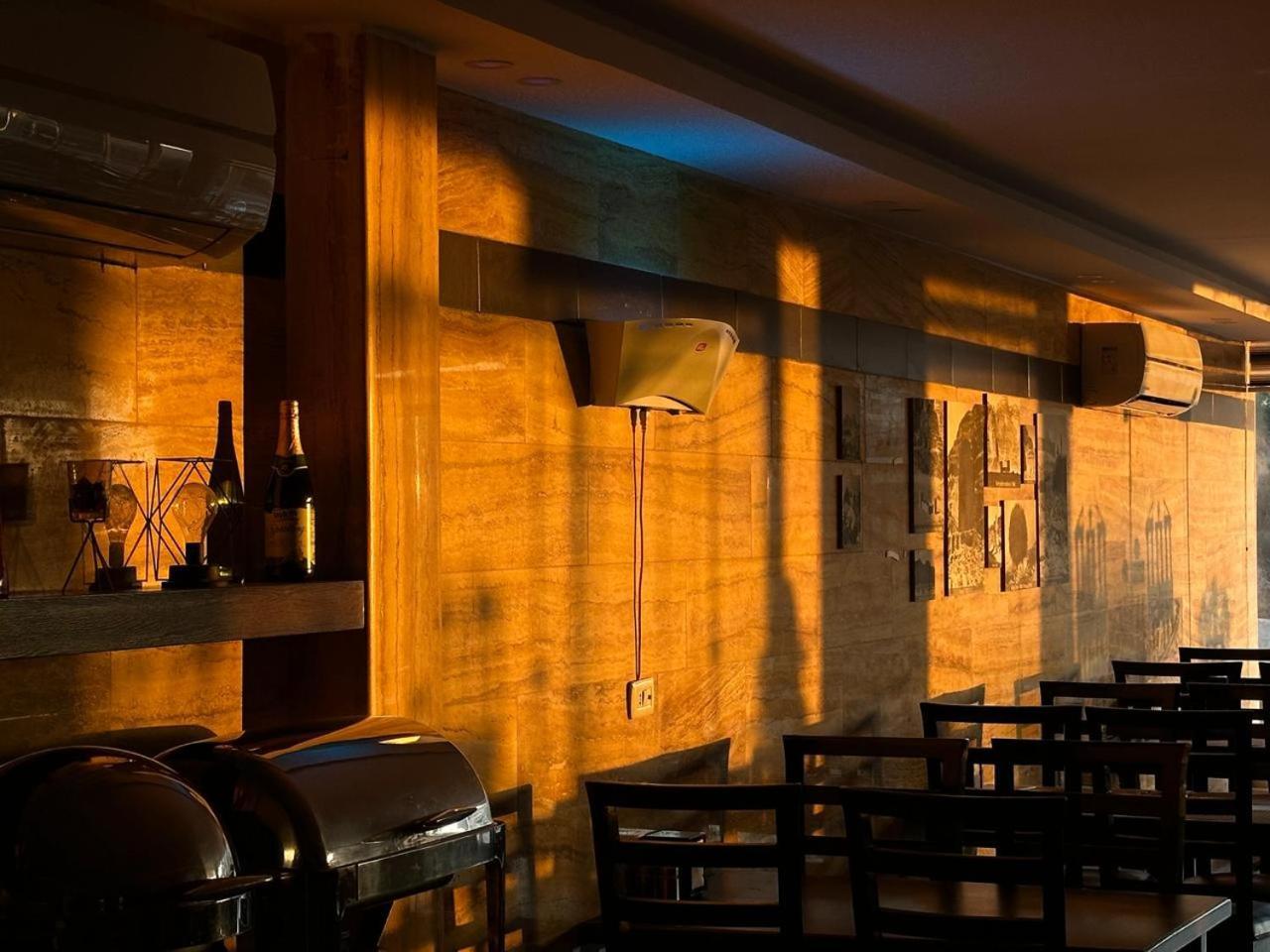 Petra Corner Hotel מראה חיצוני תמונה