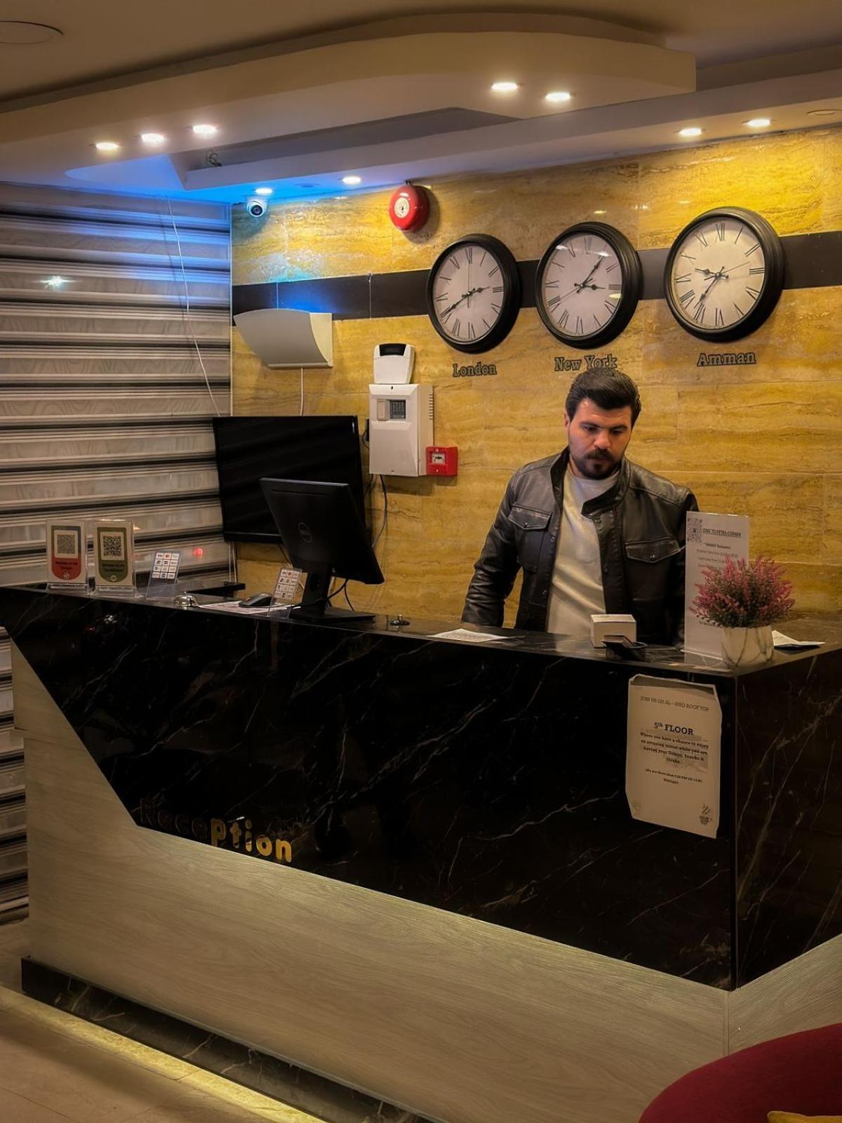 Petra Corner Hotel מראה חיצוני תמונה