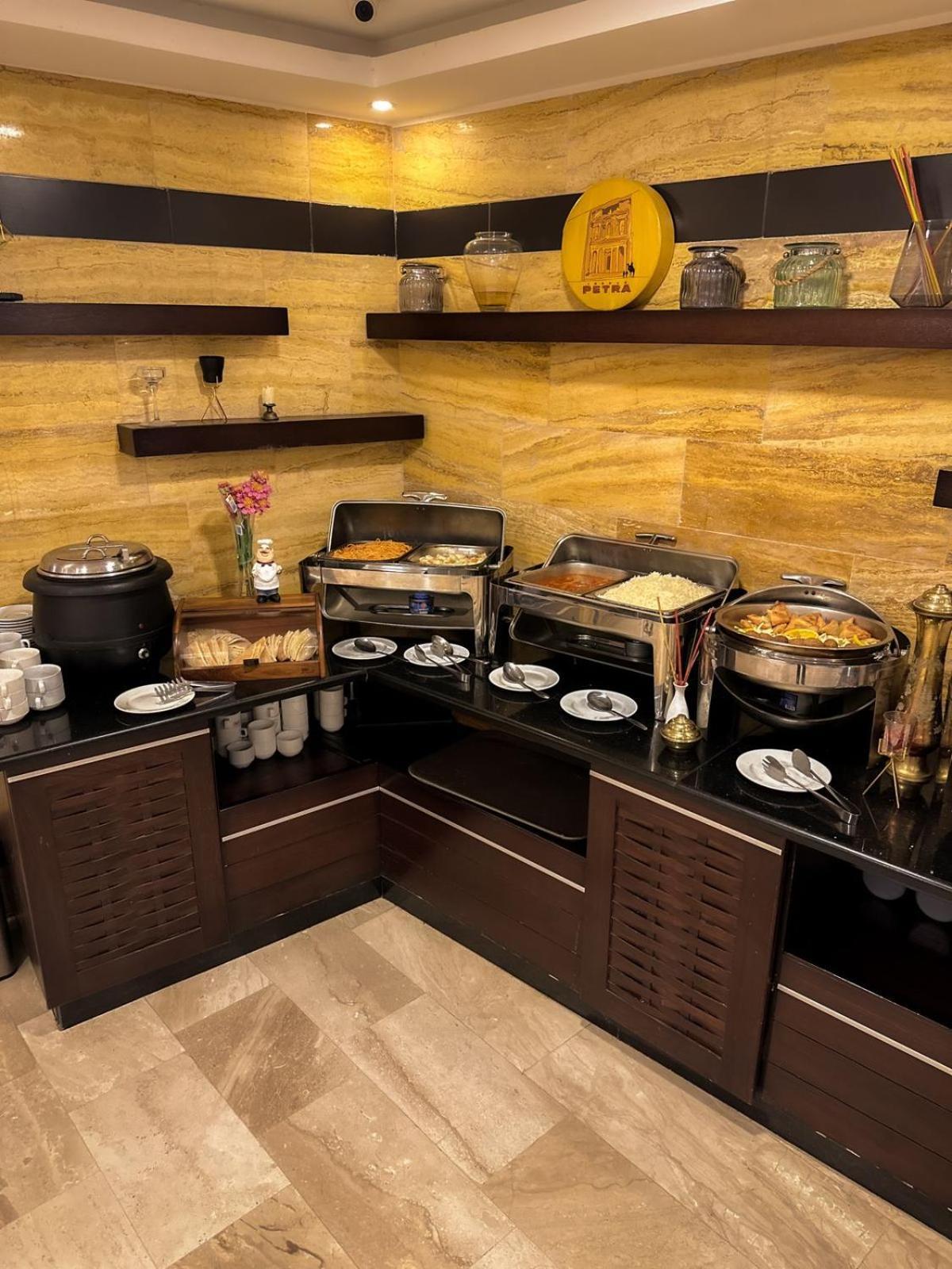 Petra Corner Hotel מראה חיצוני תמונה