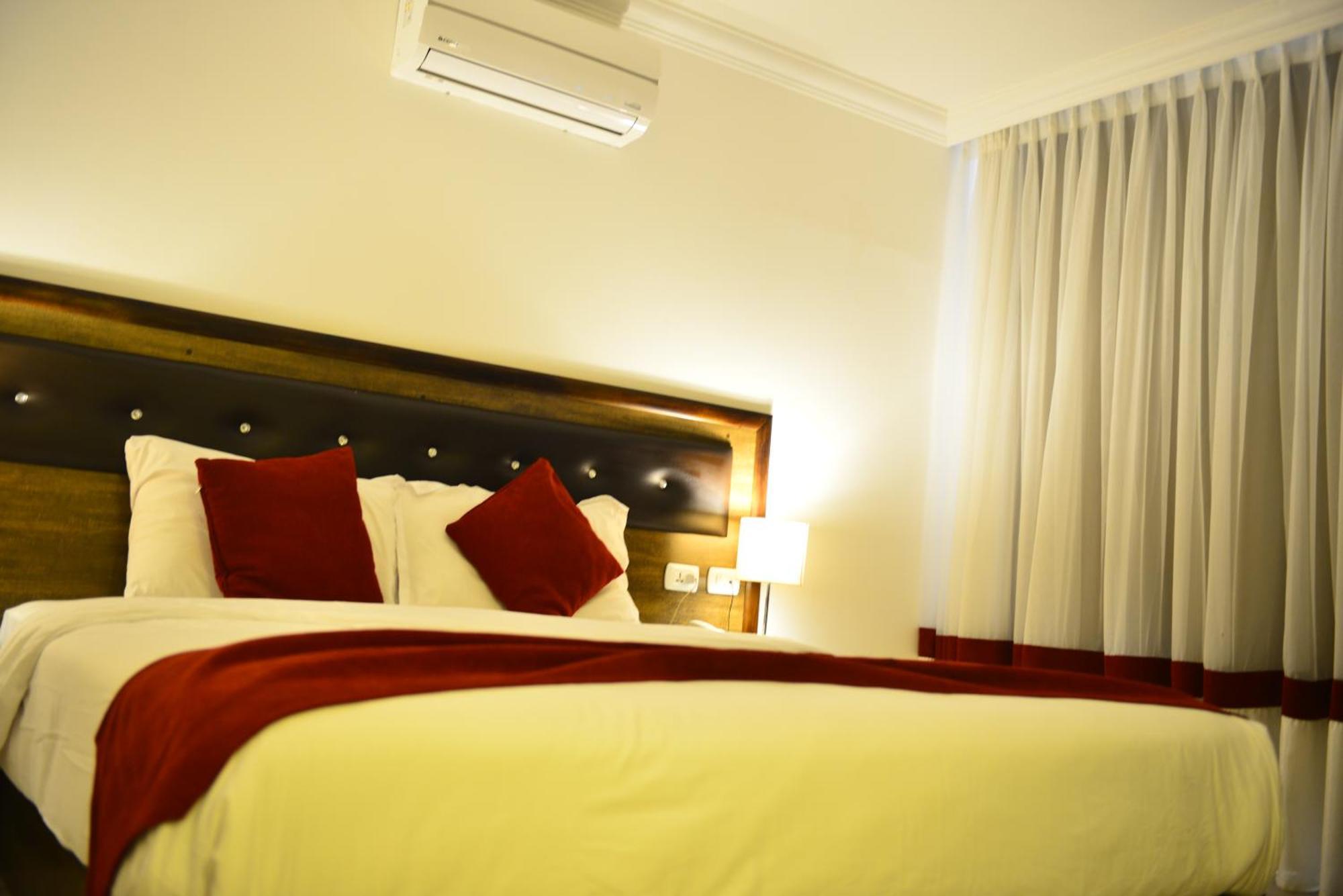 Petra Corner Hotel מראה חיצוני תמונה